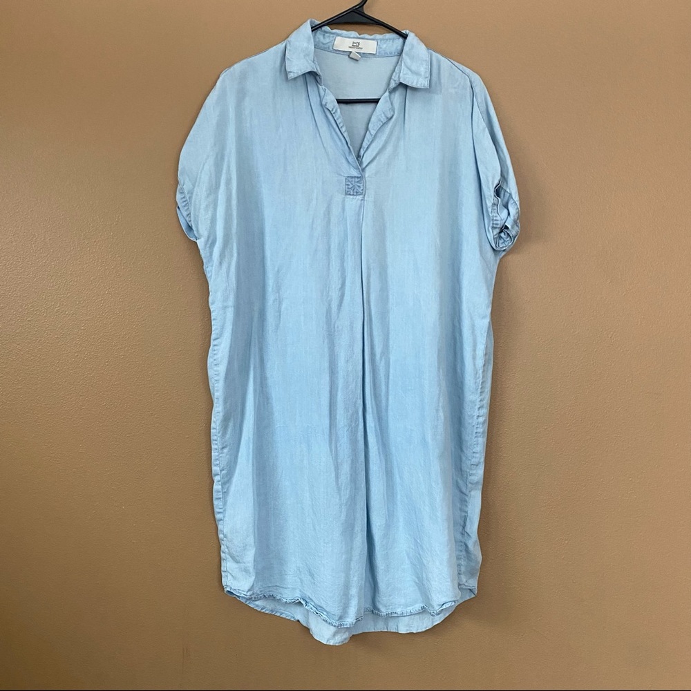 Thread + Supply tunic, with collar, size medium, good used condition